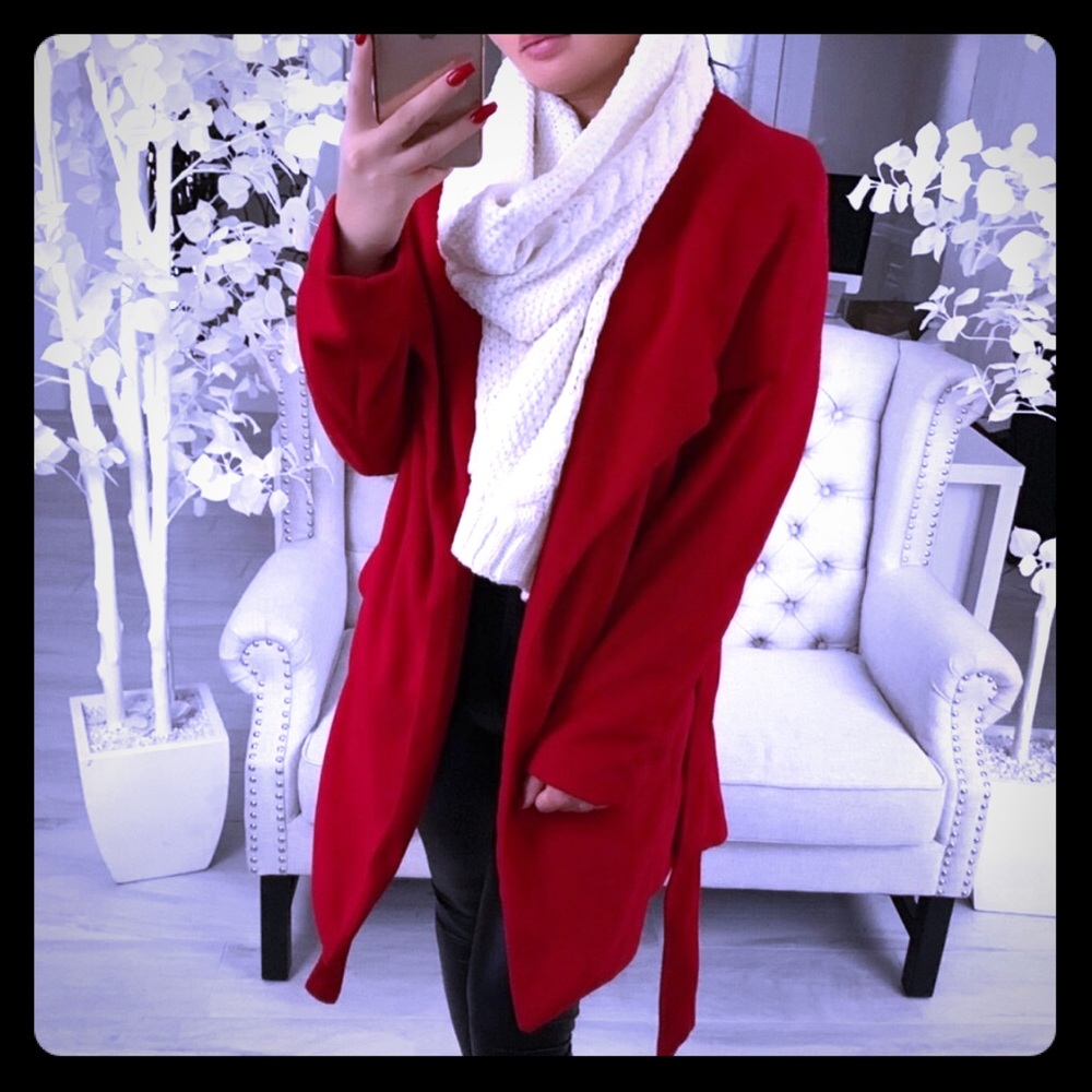 Beautiful Red ♥️ Jacket! This is a Amazing❣️